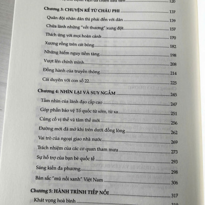 HÀNH TRÌNH VÌ HÒA BÌNH - Nguyễn Chí Vịnh - NXB Quân Đội Nhân Dân