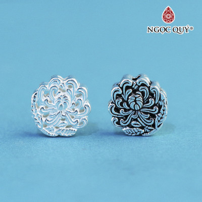 Charm bạc hoa cúc xỏ ngang - Ngọc Quý Gemstones