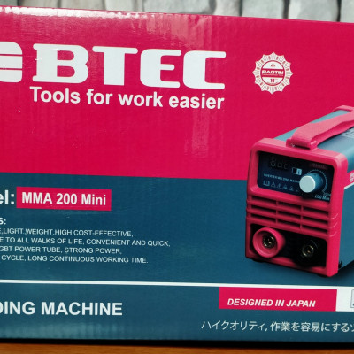 MÁY HÀN ĐIỆN TỬ BTEC MMA-200 MINI (CHUYÊN KÉO QUE 2.5, CÓ ĐỒNG HỒ)- HÀNG CHÍNH HÃNG