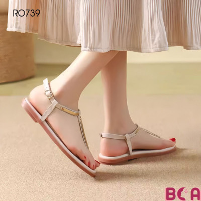 [THANH LỊCH - TINH KHÔI] Thiết Kế Khoe Trọn Bàn Chân Xinh RO739 ROSATA Chỉ Cao 2 Phân Nên Thoải Mái, Tung Tăng Cả Ngày