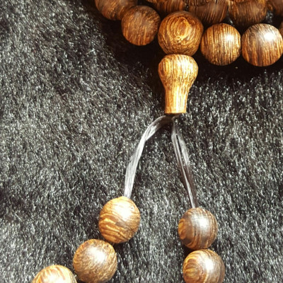 Vòng tay chuỗi 108 Hạt Trầm Hương Sánh Ghép cho nam CMH01