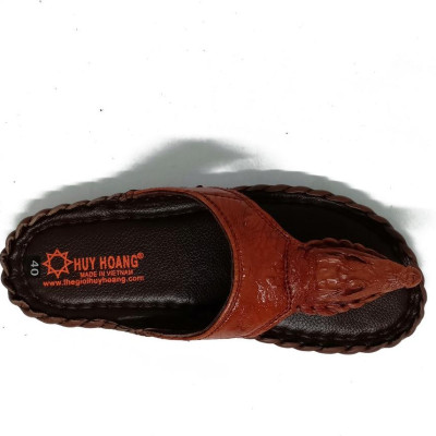 Dép nam Huy Hoàng đầu cá sấu màu nâu đỏ HT7239