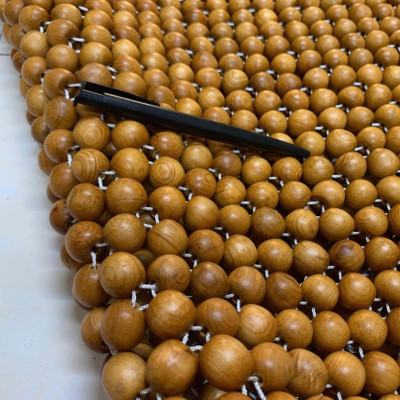 Chiếu Hạt Gỗ Pơ Mu Cao Cấp - Kích Thước 1,8mx2m hạt 1.8cm ( video , hình thật )