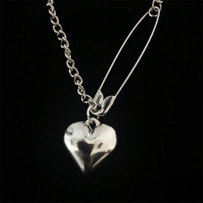 Vòng cổ hình trái tim mix kim băng siêu cool ấn tượng dây chuyền titan