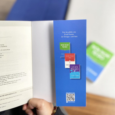 Sách - Trốn Thoát Tự Do