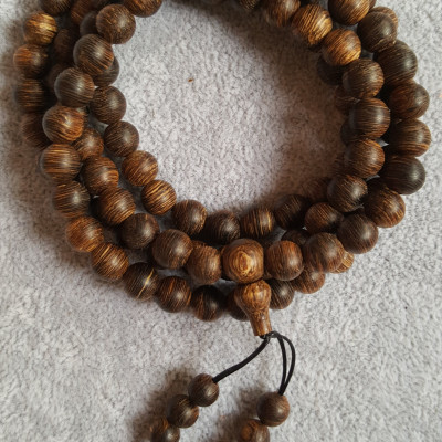 Vòng tay chuỗi 108 Hạt Trầm Hương Sánh Ghép cho nam CMH01