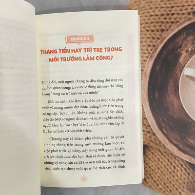 Sách - Cuộc chơi làm công: Nghệ thuật làm việc và sinh tồn