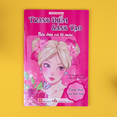 Sách - Trang điểm sáng tạo - Bóc dán và tô màu - Đinh Tị Books