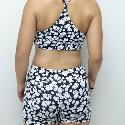 Áo bikini đa năng Gym-to-swim LMcation Ana - Hoa Nhí Đen Trắng