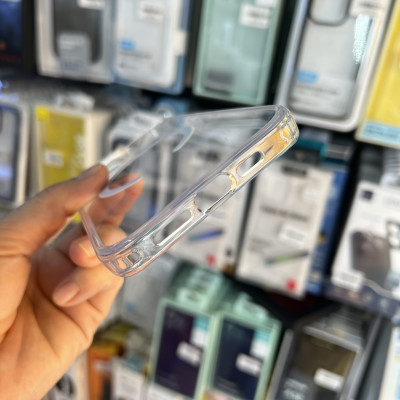 Ốp lưng dành cho  iPhone 14 Pro Max Rock hỗ trợ sạc không dây- Hàng chính hãng