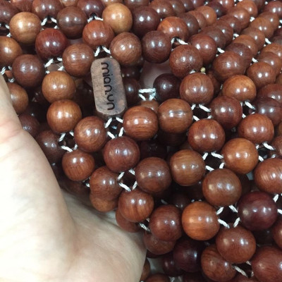 Chiếu Hạt Gỗ Hương Đỏ Cao Cấp - Kích Thước 1,6mx2m hạt 1.2cm ( video , hình thật )