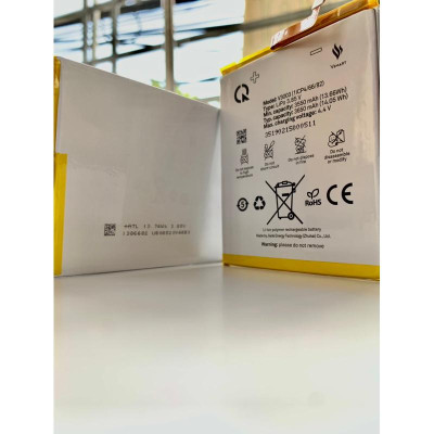 Pin Vinsmart Active 1+ zin new hãng mới 100% - Model V3003