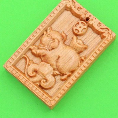 Mặt gỗ ngọc am - 12 con giáp - khắc hình tuổi Hợi MGCG3