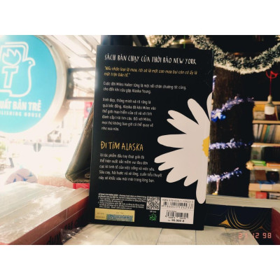Đi Tìm Alaska  - Bản Quyền