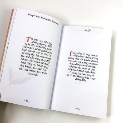 Sách - Con gái hiện đại đừng tự hại mình - Gái không vì mình trời tru đất diệt