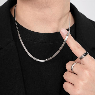 Dây Chuyền Xương Rắn Thép Titan, Thời Trang Và Tối Giản, Dây Chuyền Áo Len Cao Cấp Sợi Mì