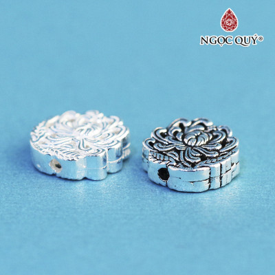 Charm bạc hoa cúc xỏ ngang - Ngọc Quý Gemstones