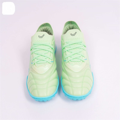 Giầy đinh đá bóng sân cỏ nhân tạo Quang Hải 19Z-VOL tặng kèm tất đá bóng