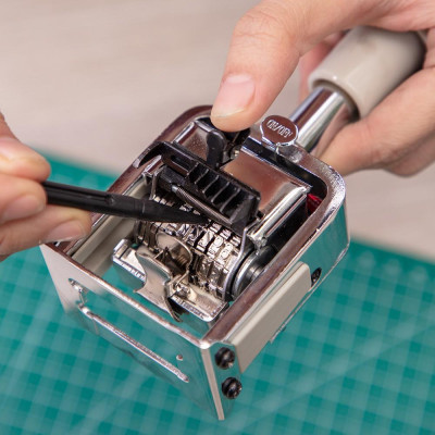  Dấu nhảy kim loại 6 số Deli, Bạc -1 chiếc - E7506