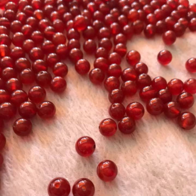 1 BỘ GỒM 2 HẠT RỜI ĐÁ MÃ NÃO ĐỎ LÀM TRANG SỨC SIZE HẠT 8MM - 2 HẠT  NỮ MỆNH HỎA THỔ VỀ BỌC LÀM TRANG SỨC ĐEO Ạ