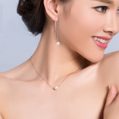 Vòng cổ ngọc trai tròn nước ngọt và bạc VC101