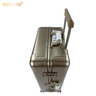 Vali tay kéo cao cấp chất liệu hợp kim nhôm nguyên khối MS1318 Macsim màu ti-gold cỡ 24inches