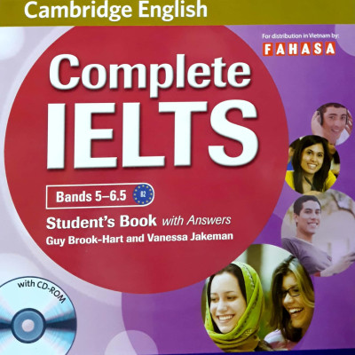 Complete IELTS B2 Student
