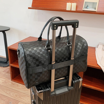 Túi xách du lịch thể thao nam nữ công suất lớn phong cách mới BEE GEE T1017