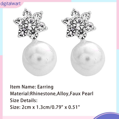 Đôi khuyên tai đính đá và ngọc trai giả xinh xắn dành cho nữ