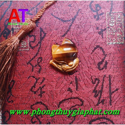 Mặt dây chuyền hồ ly đá mắt hổ