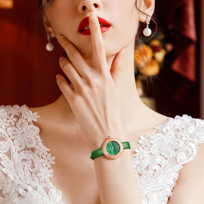 Đồng Hồ Nữ I&W Carnival 3008L Chính Hãng BH 24T Chịu Nước 30m Kính Chống Xước Dây Da Cao Cấp ( Máy Quartz)