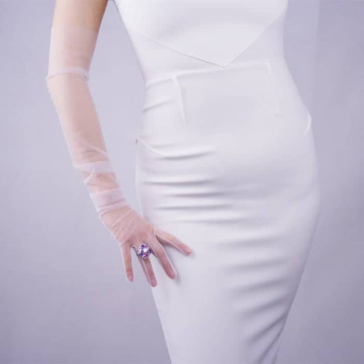 Găng tay vải tuyn trong suốt thời trang màu trắng cho Cô dâu và Dạ hội, đi tiệc, sự kiện, lễ hội, chụp ảnh MS: 40825