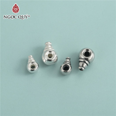 Chốt 3 lỗ xỏ ngang hình hồ lô - Ngọc Quý Gemstones