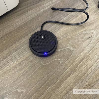 Micro thu âm đa hướng 360 độ để bàn UM02 dùng cho họp hội nghị trực tuyến chân cắm USB có LED- hàng nhập khẩu