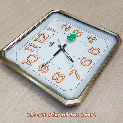 Đồng Hồ Treo Tường Cao Cấp EASTAR Có DẠ QUANG Hình Vuông Cách Điệu - Máy KIM TRÔI NHẬT - Số Nổi 3D - Tặng Pin Maxell - BH 1 Năm