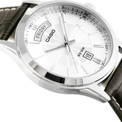 Đồng hồ nam dây da Casio MTP-1381L-7AVDF