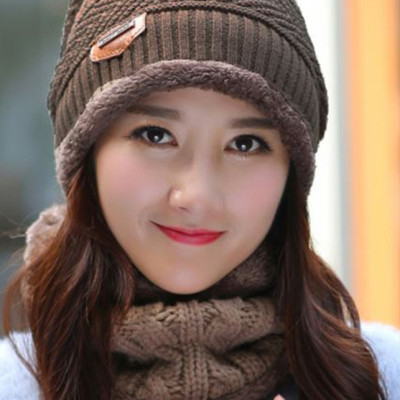 Mũ Len Kèm Khăn Chui Đầu (Freesize)