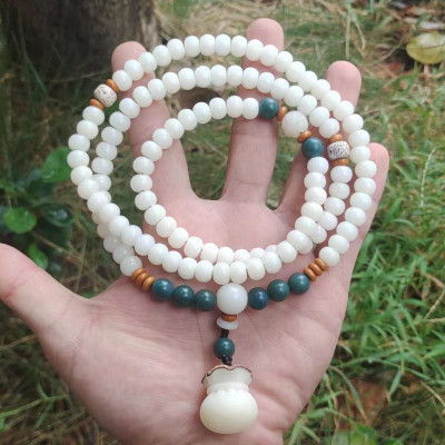 VÒNG CHUỖI 108 HẠT BẠCH NGỌC BỒ ĐỀ TỰ NHIÊN KHẮC TÚI TIỀN KÈM HỘP ĐỰNG