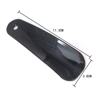 COMBO 2 Muỗng Xỏ Giày 001 Đón Gót Giày Cho Mọi Tư Thế Cho Giày Nam & Nữ Dụng Cụ Mang Giày/ Móc Chìa Khoá Tăng Tuổi Thọ Của Giày - Giao Màu Ngẫu Nhiên