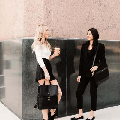 Balo Nữ SOLO Austin Hybrid Tote Ngăn laptop 13.3 inch màu đen phối phụ kiện mạ vàng Mã EXE803 Bảo hành 5 năm chính hãng