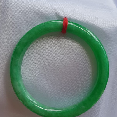 Vòng tay nữ đá cẩm thạch Lý Đậu 48mm Size vòng 48mm x cọng 7mm xanh ngọc bông đậu Nữ tay nhỏ 30kg - 48kg đeo ạ