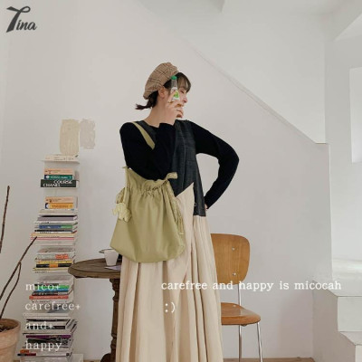 Túi tote đeo vai Micocah 2021 thiết kế dây rút, vải thêu hoa (FSF518) (M428)