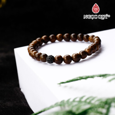 Vòng tay trầm tốc phối charm hợp kim đính đá - Ngọc Quý Gemstones