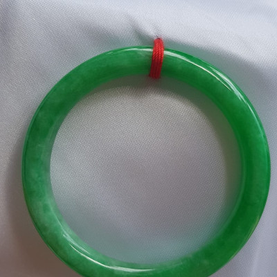 Vòng tay nữ đá cẩm thạch Lý Đậu 48mm Size vòng 48mm x cọng 7mm xanh ngọc bông đậu Nữ tay nhỏ 30kg - 48kg đeo ạ