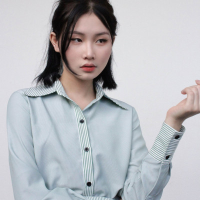 LAAS Somi phối nẹp xanh lá form cơ bản thanh lịch