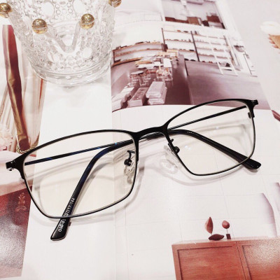 Kính Mắt vuông kim loại mảnh cao cấp