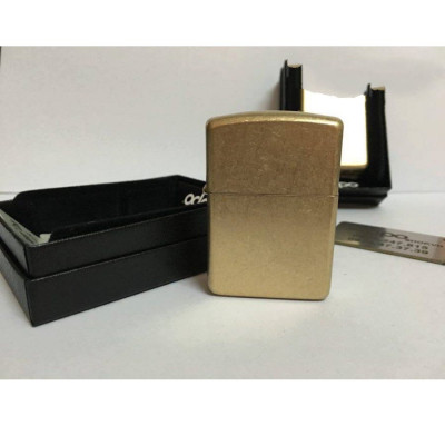 Bật lửa Zippo 28496 –Bật lửa Zippo Armor Tumbled Brass