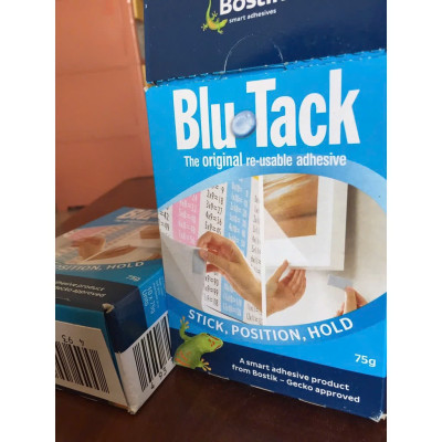 Đất Sét Dính BLU TACK Blutack 187052 của Bostik 75GR