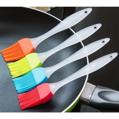 Cây Cọ Silicon Cán Trong Quét Dầu, Bơ, Kem Trang Trí Bánh - Chính Hãng (Giao màu ngẫu nhiên)