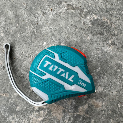 BỘ COMBO 25 DAO TIỆN ÍCH VÀ THƯỚC KÉO THÉP NỀN VÀNG TOTAL TOS23034 - HÀNG CHÍNH HÃNG